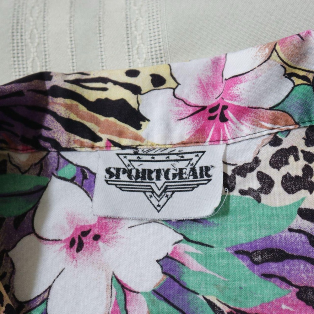 Tropical wild cat patterned button down shirt - image 3